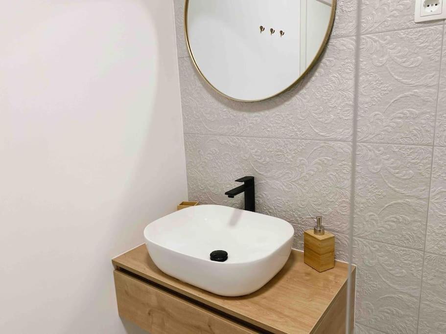 2Nd Hvar Home Apartments Хвар Экстерьер фото